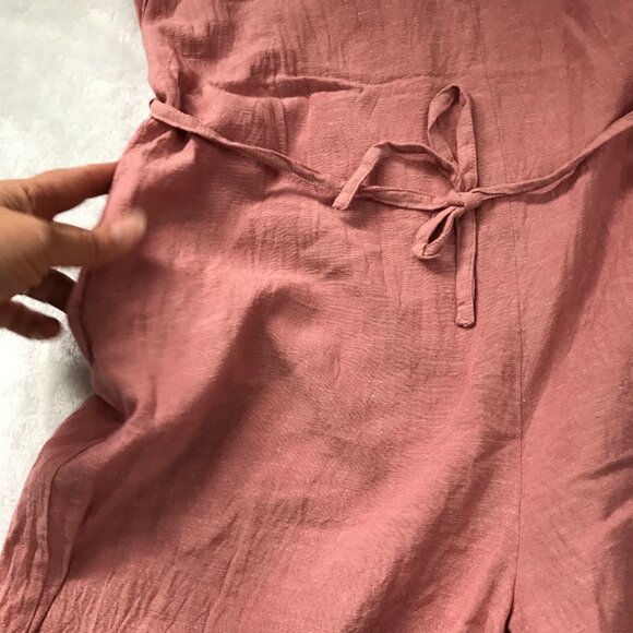 Indulge In Style Sleeveless Cropped Jumpsuit Women's Medium Sash, Pockets Rayon - Picture 8 of 10